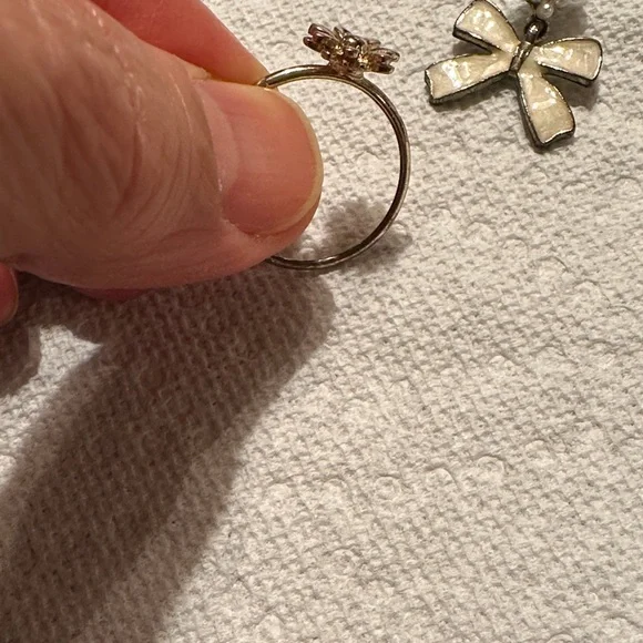 Elegant Gold Bracelet, Ring, and Earrings Set - Picture 10 of 13